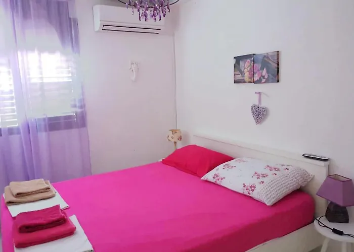 Apartamento By The Sea Privlaka, Zadar - 15288